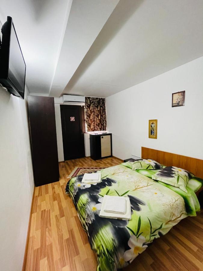 Casa Camelia Hotel Dubova Ngoại thất bức ảnh
